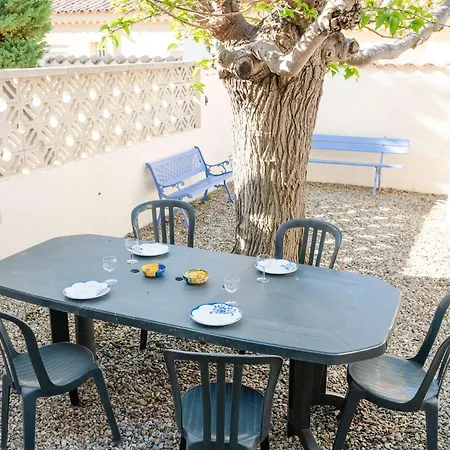Villa Pavillon Climatise A 400m De La Avec Espace Exterieur Et Parking - Fr-1-409-206